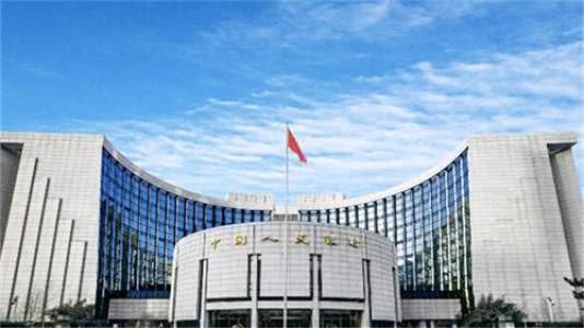 央行旗下媒体:“情绪驱动”下人民币汇率持续承压 下半年料企稳