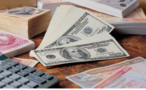 CCI指标的底、顶背离一般是出现在什么哪个区域?